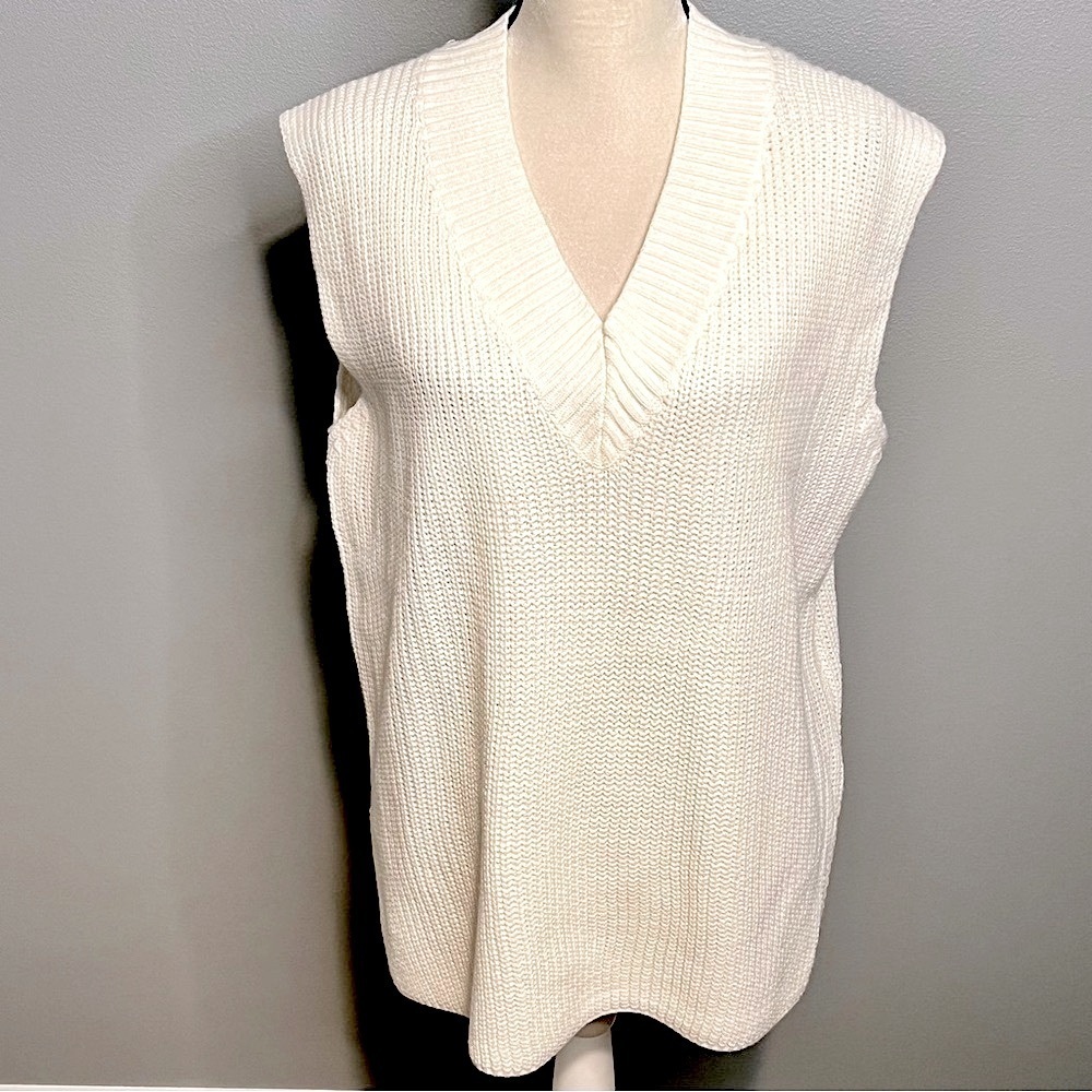 ROOLEE Cream V-Neck Oversized Knit Sweater Vest - Small